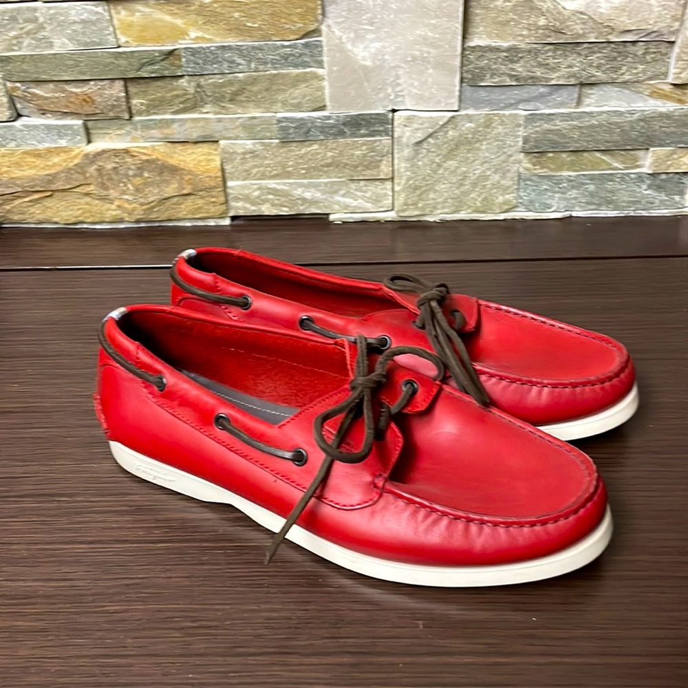 🎉🎉Ferragamo men’s shoe🎉🎉